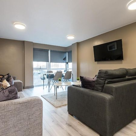 Host Apartments - Spacious 3 Bed Apartment With 3 Ensuites Liverpool Buitenkant foto