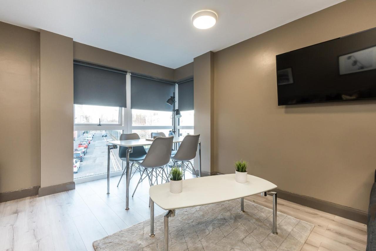 Host Apartments - Spacious 3 Bed Apartment With 3 Ensuites Liverpool Buitenkant foto