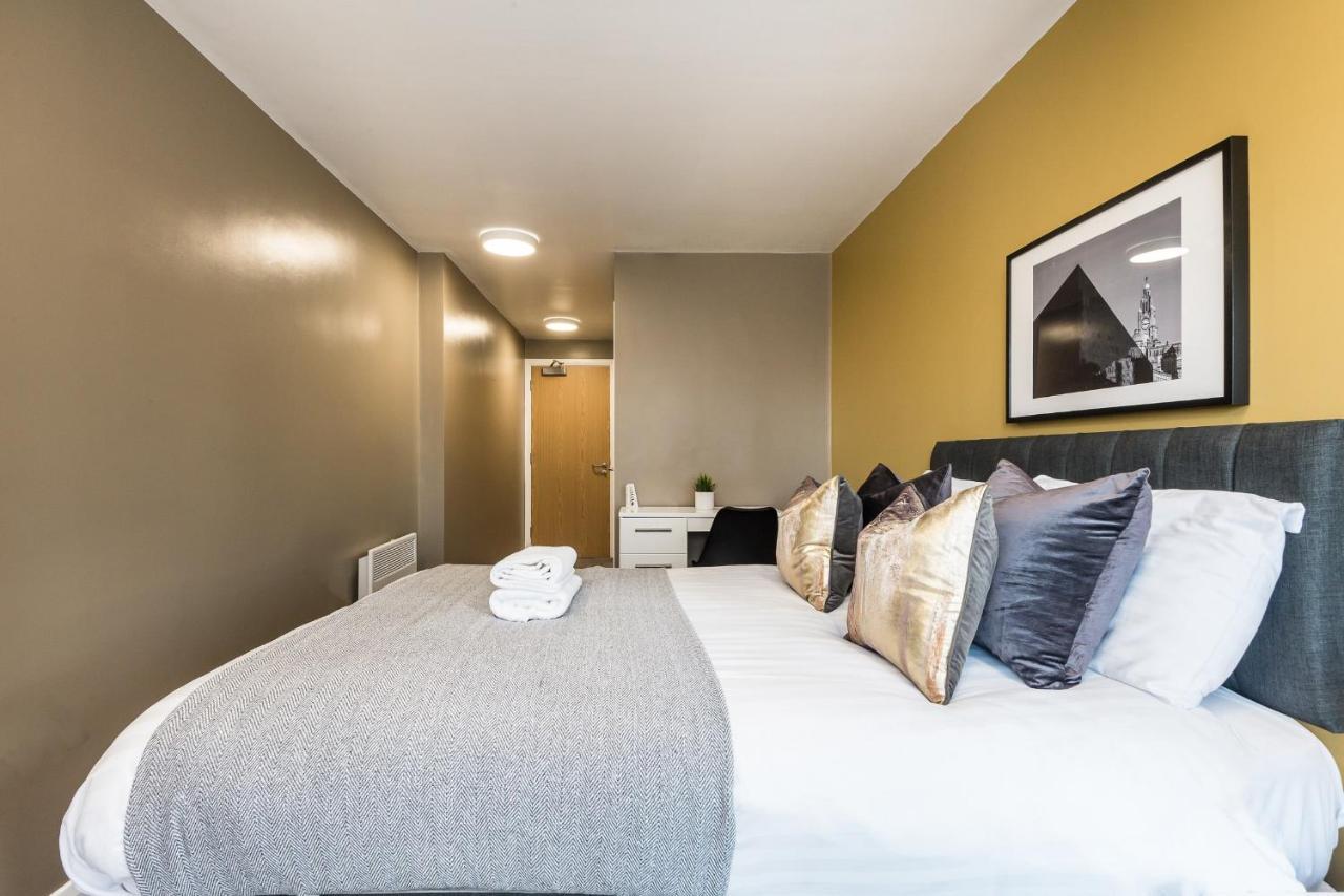 Host Apartments - Spacious 3 Bed Apartment With 3 Ensuites Liverpool Buitenkant foto